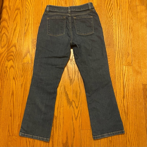 LL Bean Classic Fit 6 Petite - Picture 5 of 5